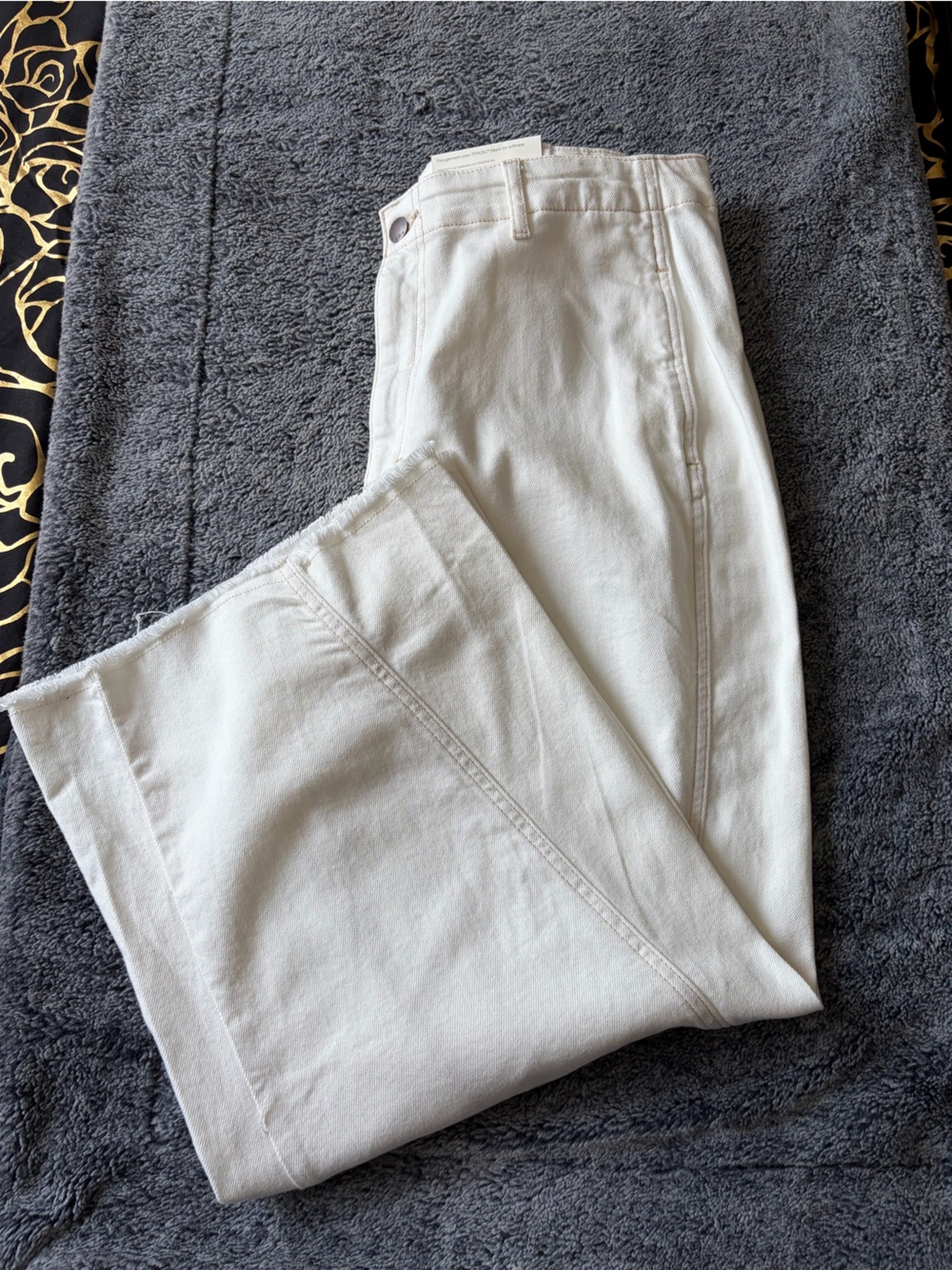 Straight Leg Jeans in cream Waist 16